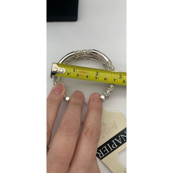 NWT NAPIER Sparkly Silver Tone 3 Row Layered Bangle Bracelet Adjustable Signed - Picture 5 of 6